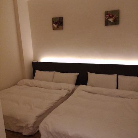 Tilon Hotel Pingtung Habitación foto