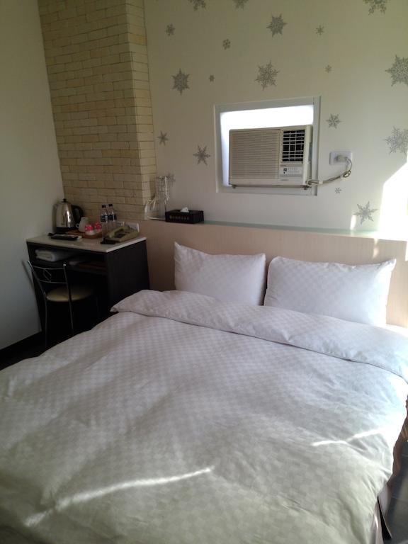 Tilon Hotel Pingtung Habitación foto